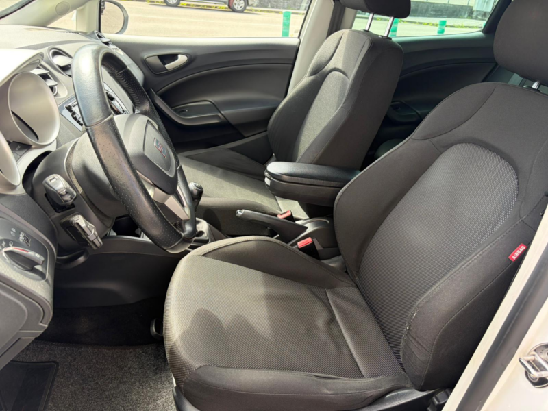 Seat Ibiza 1.6 TDI Sport 5p