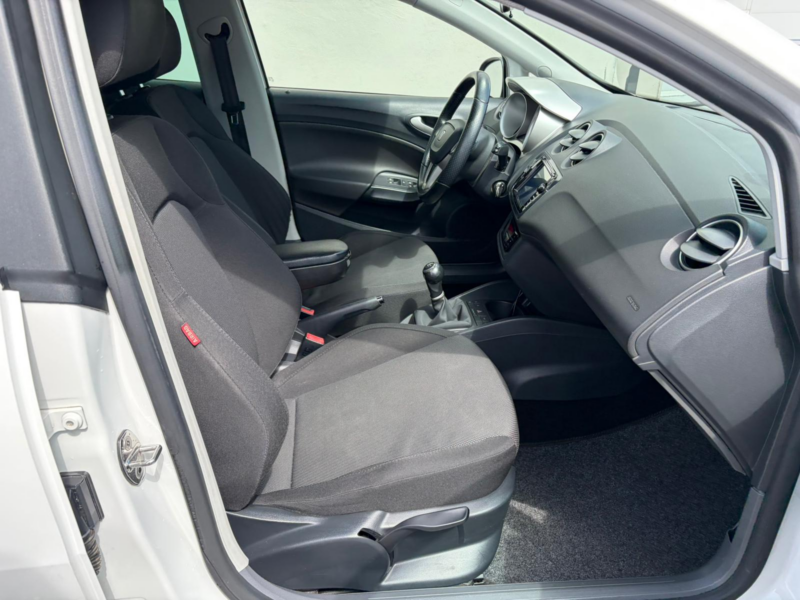 Seat Ibiza 1.6 TDI Sport 5p