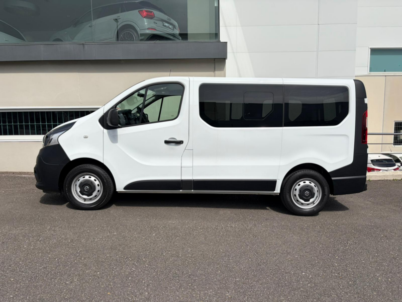 Nissan NV300 Combi 6 2.0 DCI