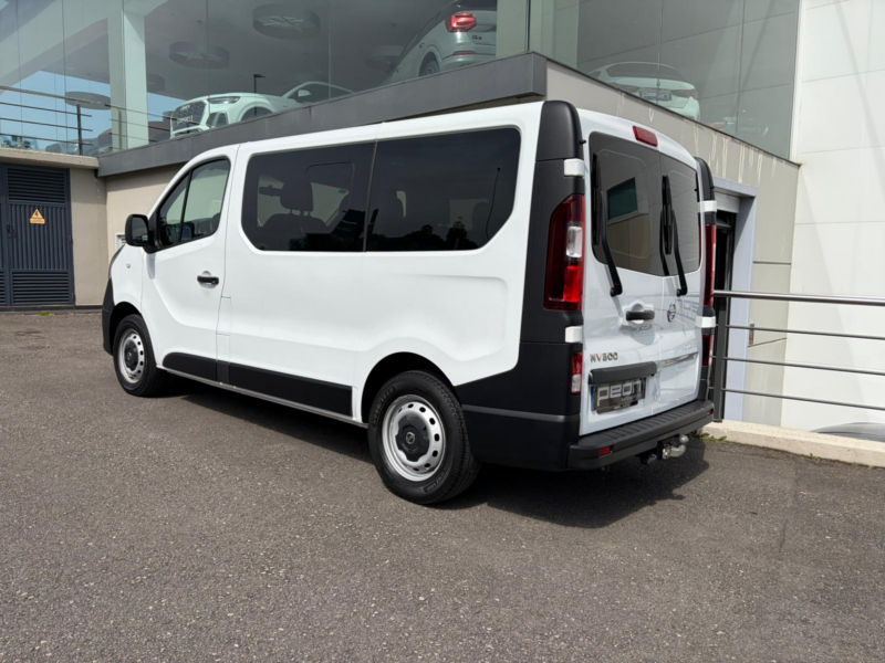 Nissan NV300 Combi 6 2.0 DCI