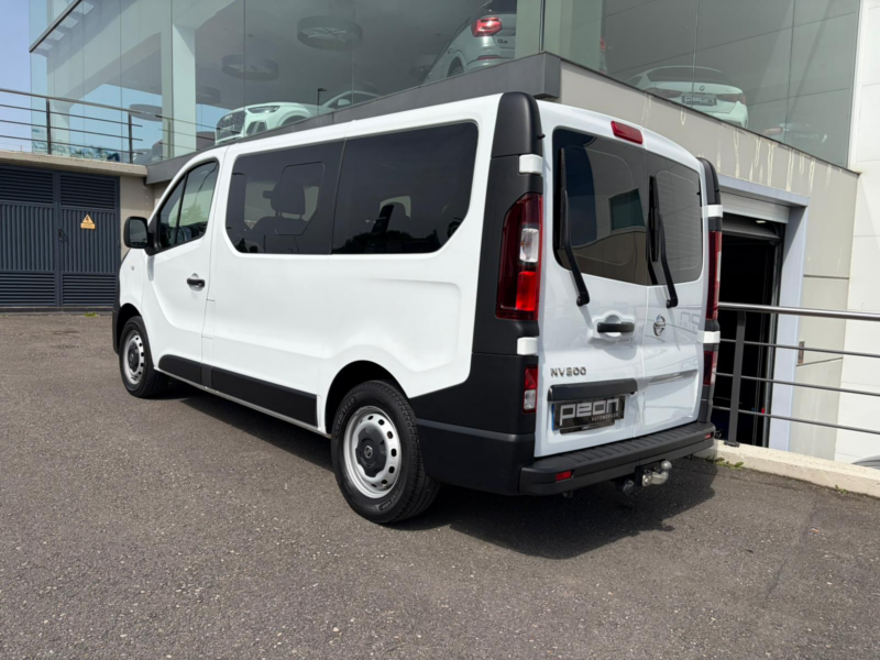 Nissan NV300 Combi 6 2.0 DCI