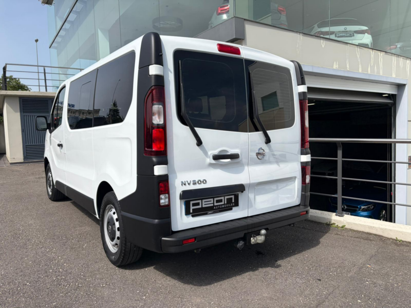 Nissan NV300 Combi 6 2.0 DCI