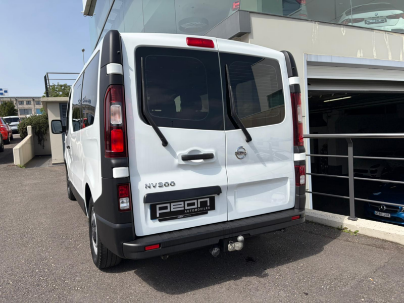 Nissan NV300 Combi 6 2.0 DCI