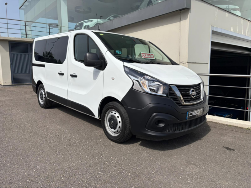 Nissan NV300 Combi 6 2.0 DCI