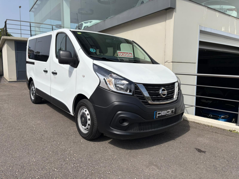 Nissan NV300 Combi 6 2.0 DCI