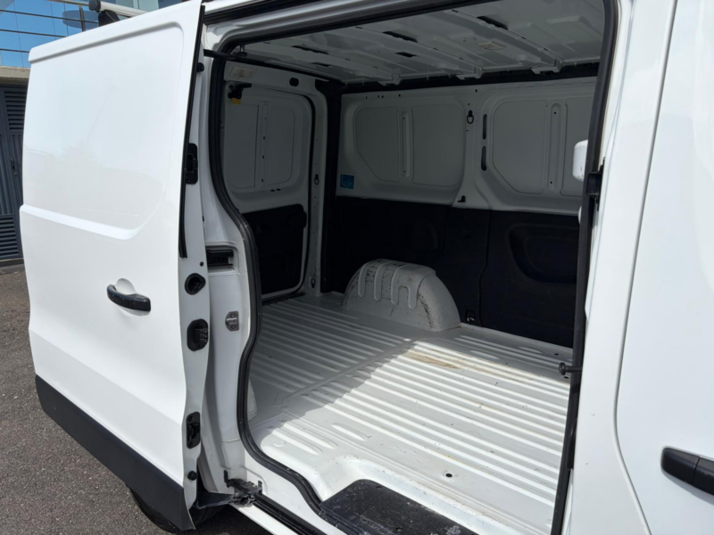 Nissan NV300 2.0 DCI L1 H1