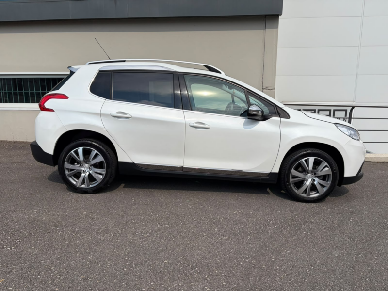 Peugeot 2008 BlueHDI Allure