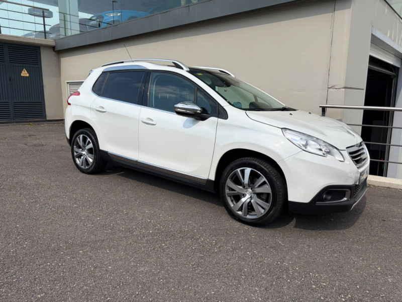 Peugeot 2008 BlueHDI Allure