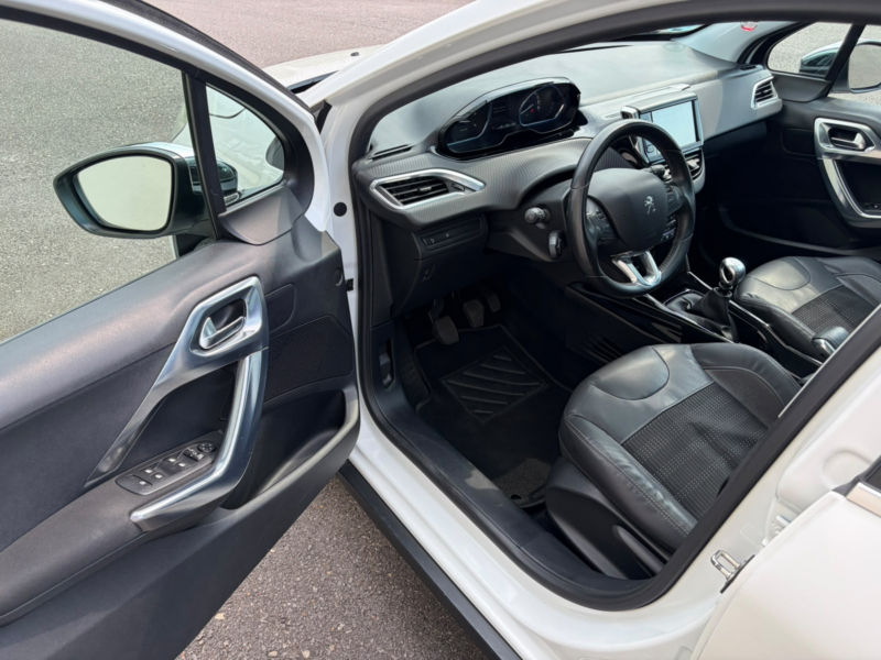 Peugeot 2008 BlueHDI Allure