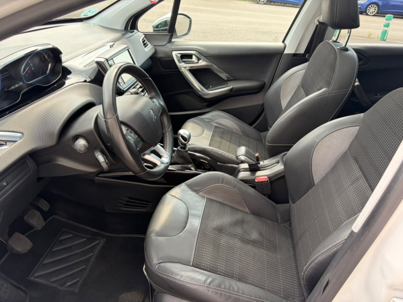 Peugeot 2008 BlueHDI Allure
