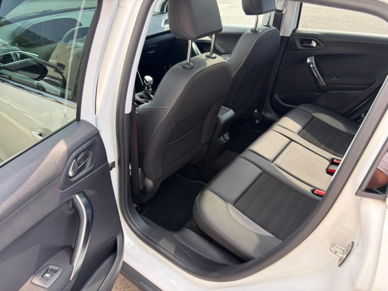 Peugeot 2008 BlueHDI Allure