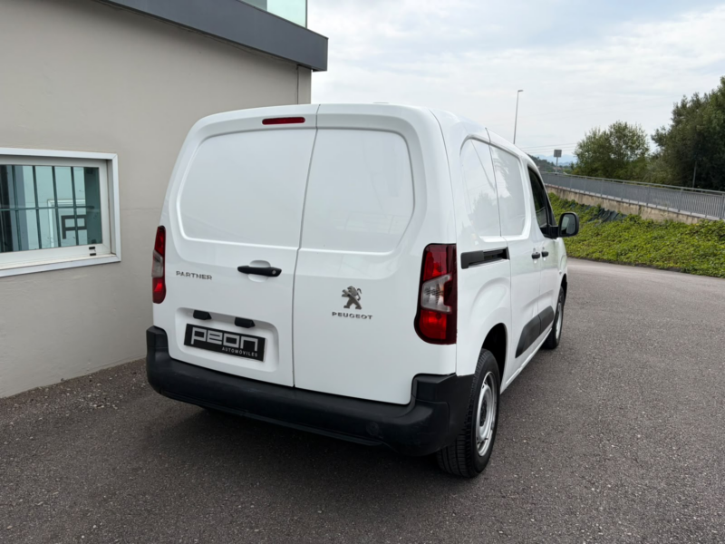 Peugeot Partner Pro BlueHDI