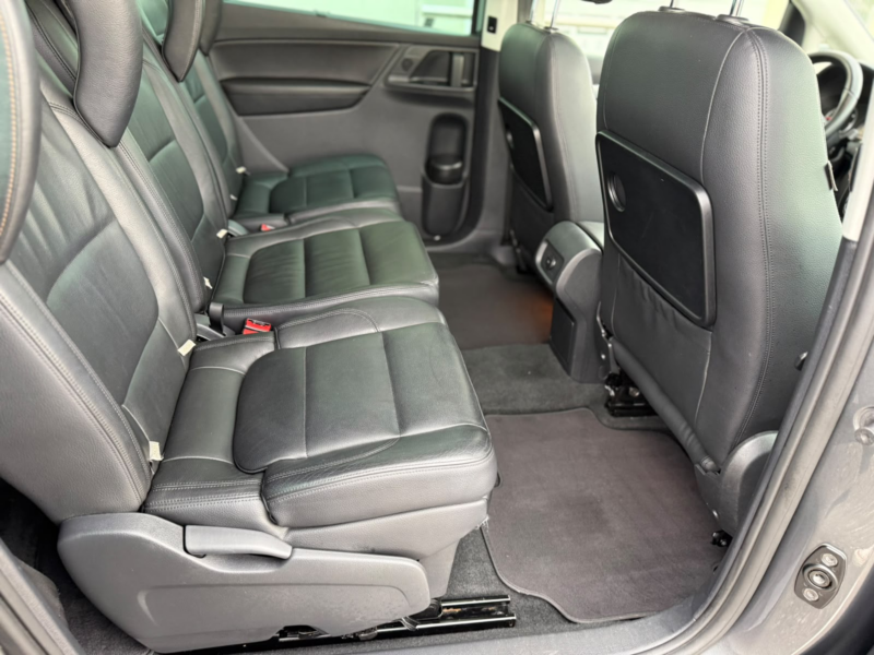 Volkswagen Sharan 2.0 TDI DSG 7 Plazas