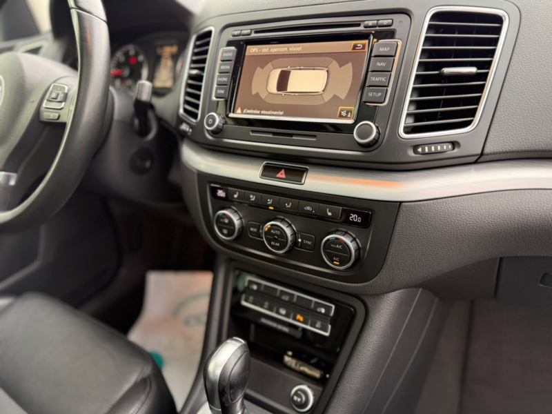 Volkswagen Sharan 2.0 TDI DSG 7 Plazas