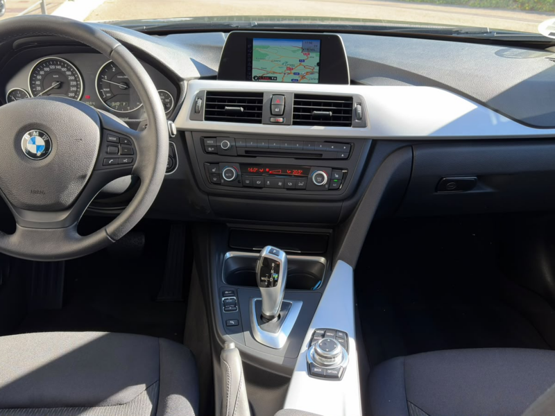 BMW 320dA Berlina