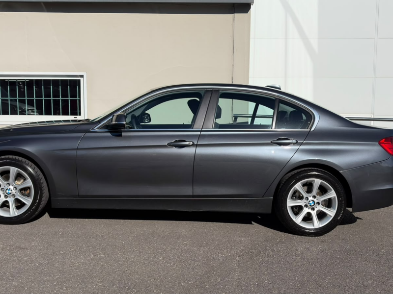BMW 320dA Berlina
