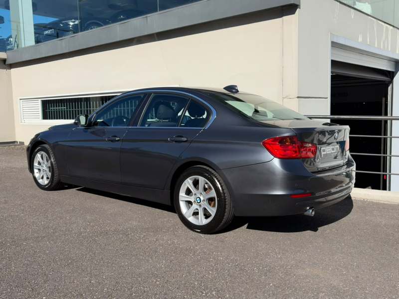 BMW 320dA Berlina