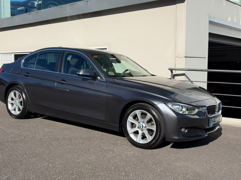 BMW 320dA Berlina