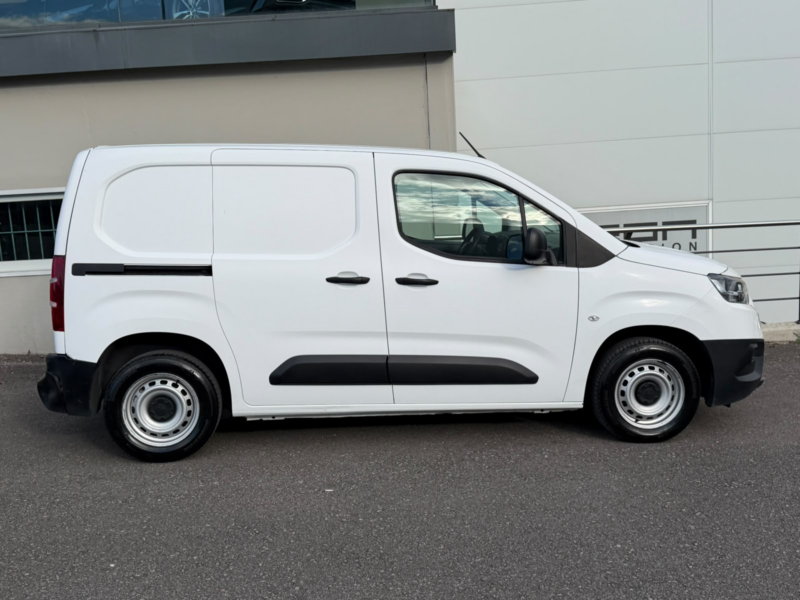 Toyota Proace City 1.5D Median