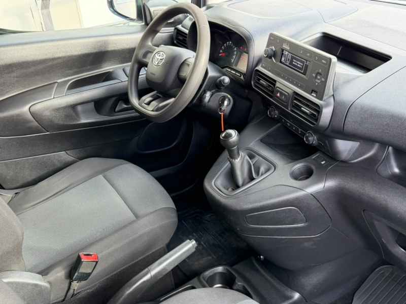 Toyota Proace City 1.5D Median