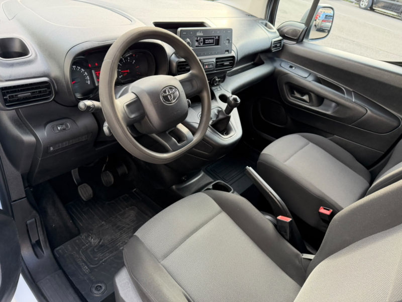 Toyota Proace City 1.5D Median