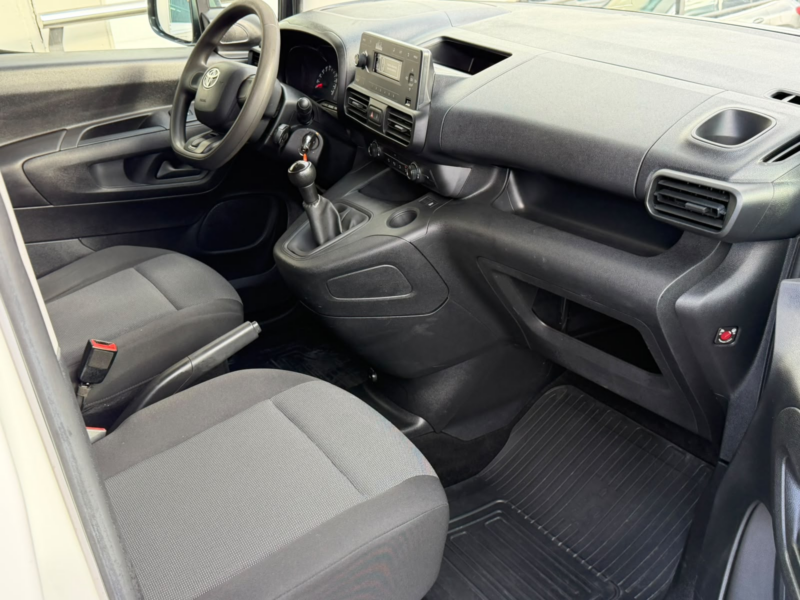 Toyota Proace City 1.5D Median