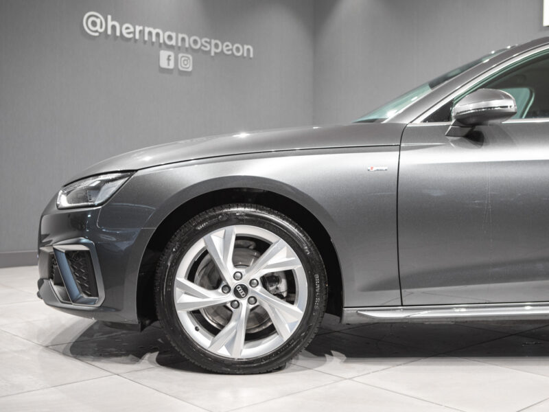 Audi A4 35 TDI S-Line S-Tronic