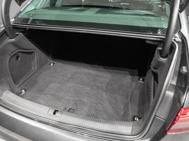 Audi A4 35 TDI S-Line S-Tronic