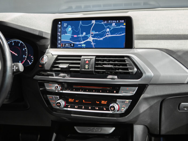 BMW X3 xDrive 20dA M-Sport