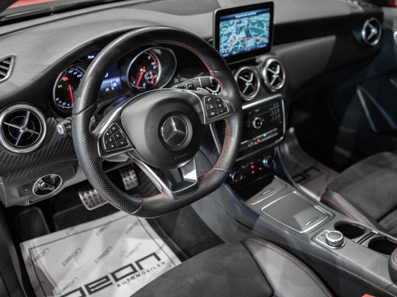 Mercedes-Benz A 200d 7G AMG
