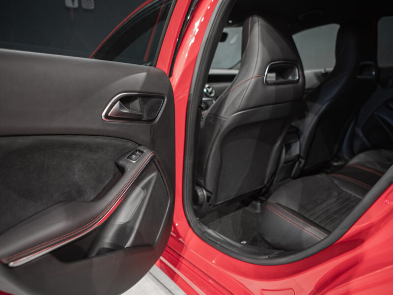 Mercedes-Benz A 200d 7G AMG