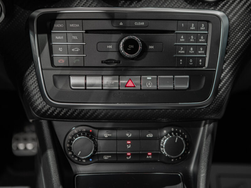 Mercedes-Benz A 200d 7G AMG