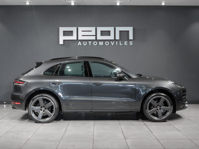 Porsche Macan T