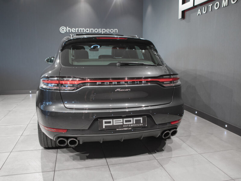 Porsche Macan T