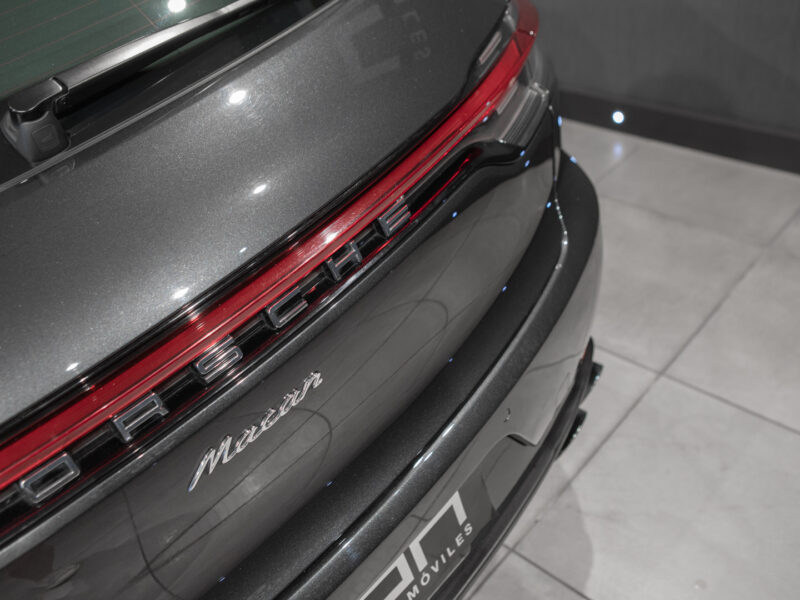 Porsche Macan T