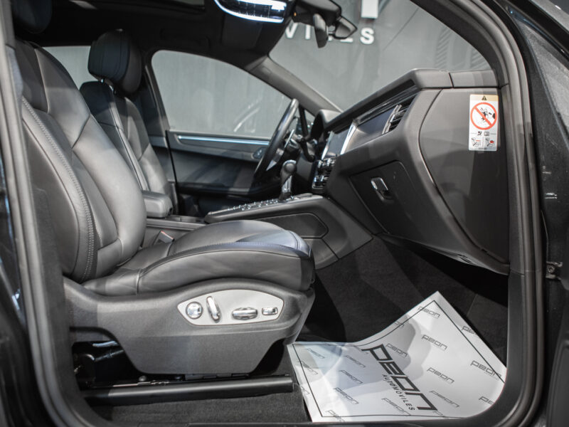 Porsche Macan T