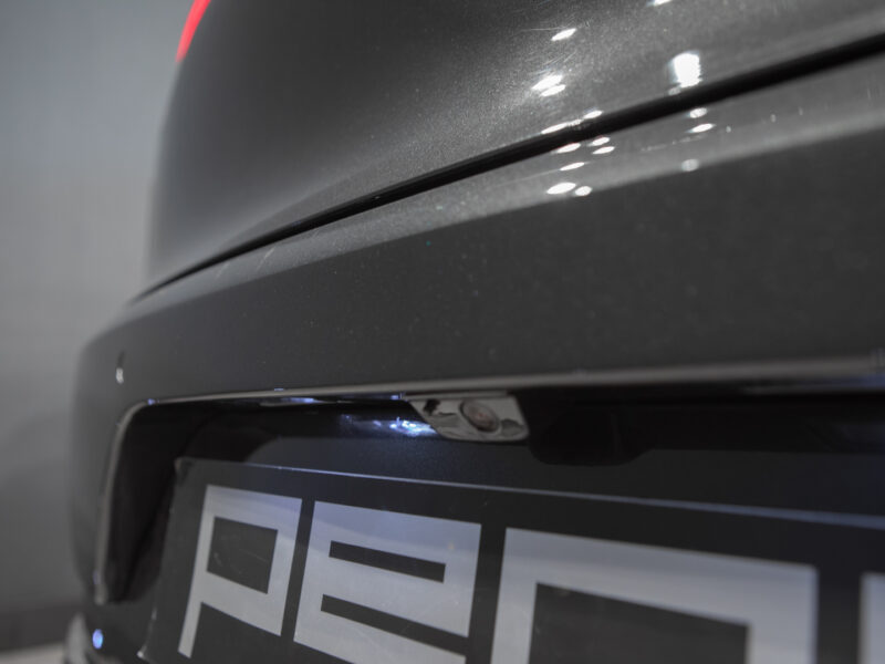 Porsche Macan T