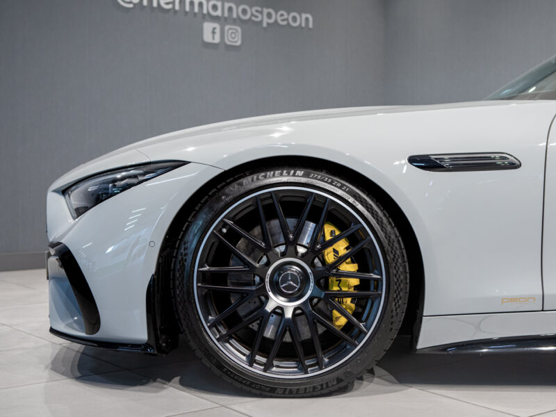 Mercedes-Benz SL 63 AMG