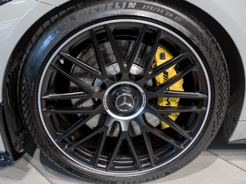 Mercedes-Benz SL 63 AMG