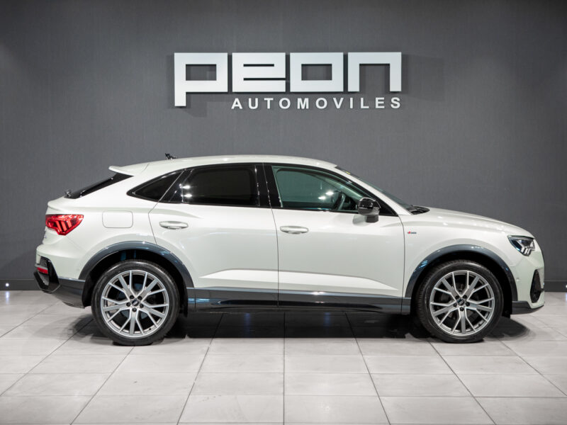 Audi Q3 Sportback 35 TDI Black Line S-Tronic