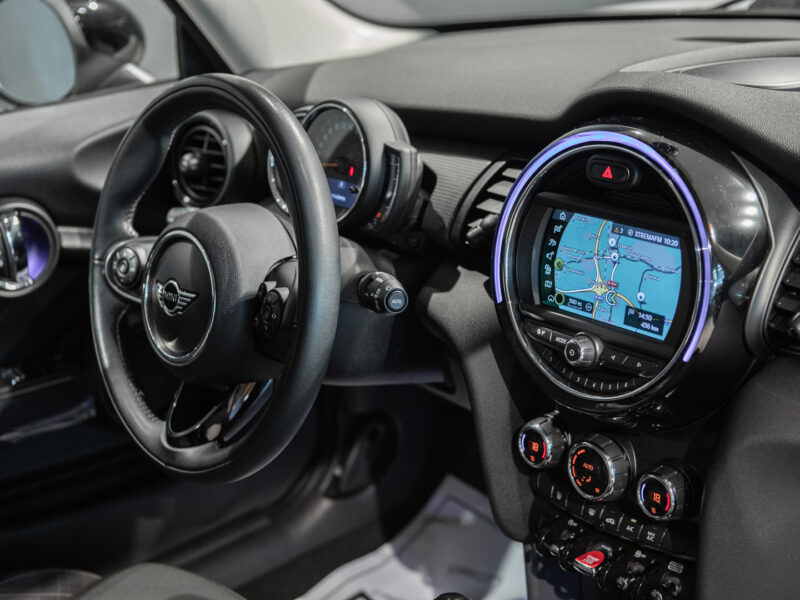 Mini Cooper 3p Aut