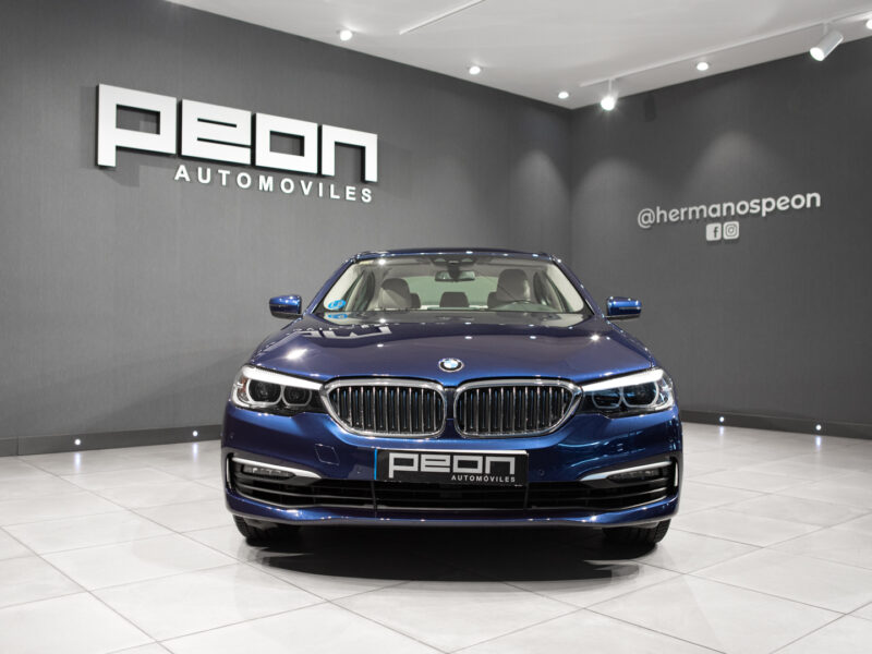 BMW 530eIPerformance Berlina