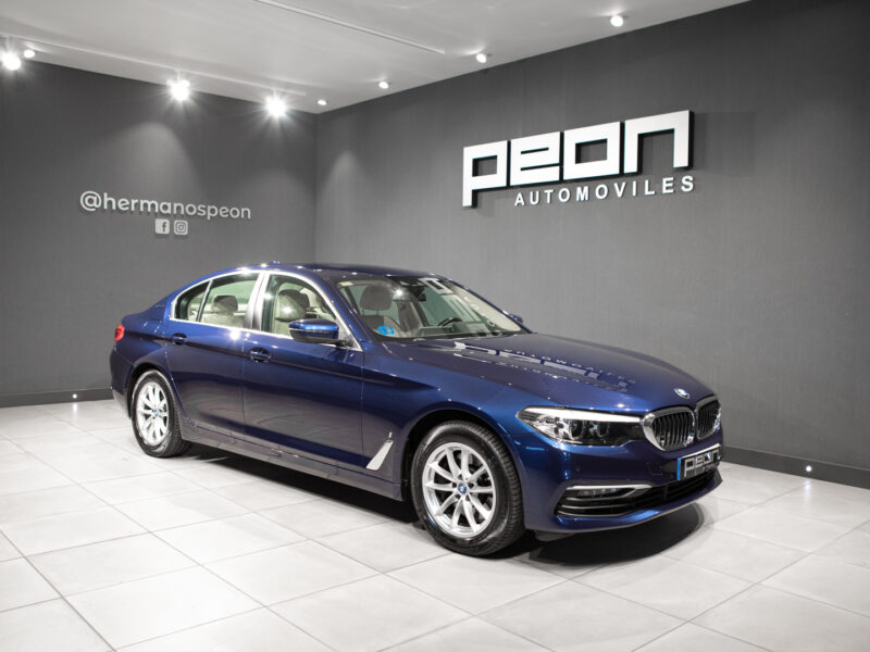 BMW 530eIPerformance Berlina