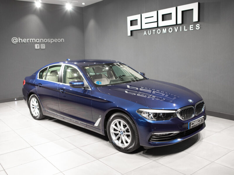 BMW 530eIPerformance Berlina