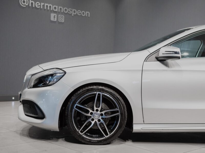 Mercedes-Benz A 200d 7G AMG