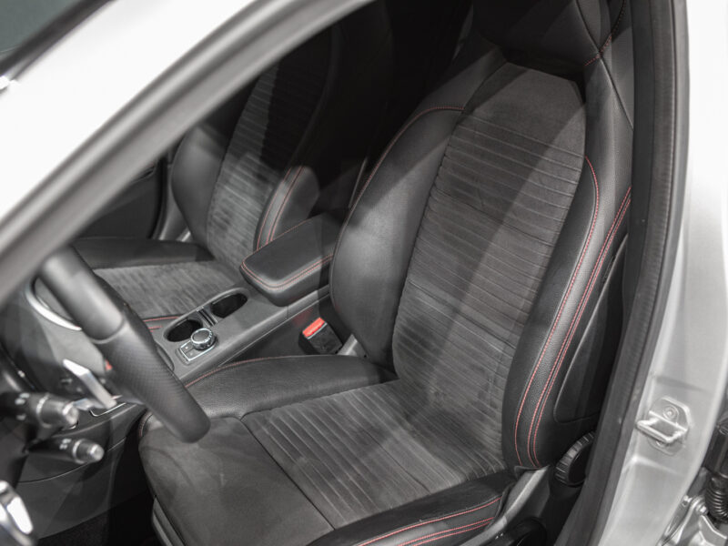 Mercedes-Benz A 200d 7G AMG