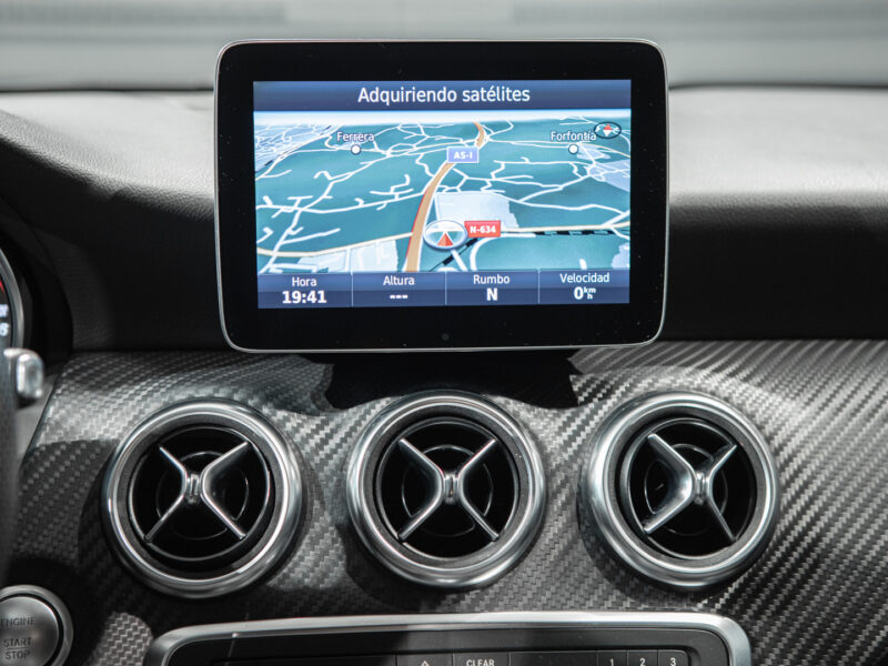 Mercedes-Benz A 200d 7G AMG