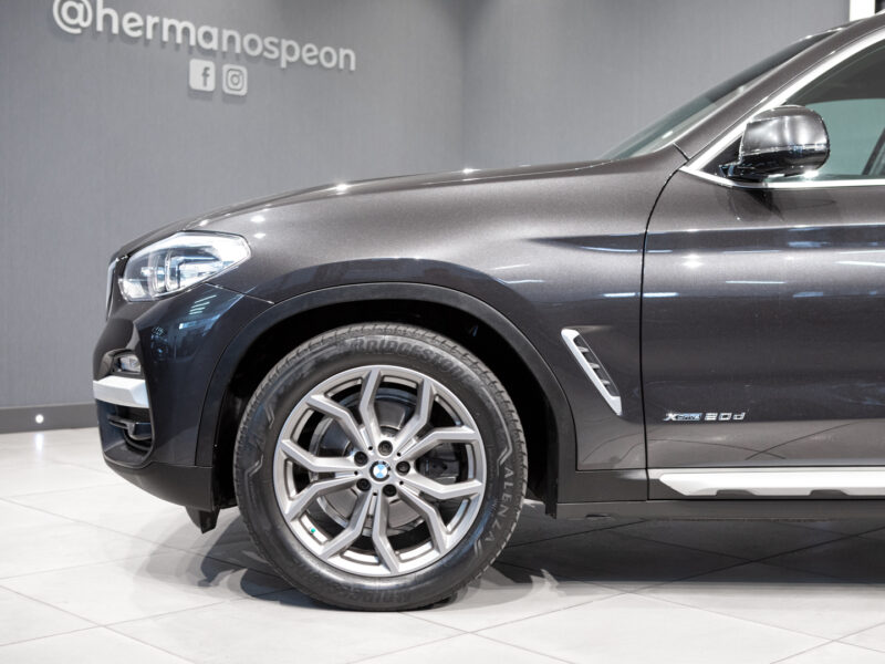 BMW X3 xDrive 20dA X-Line