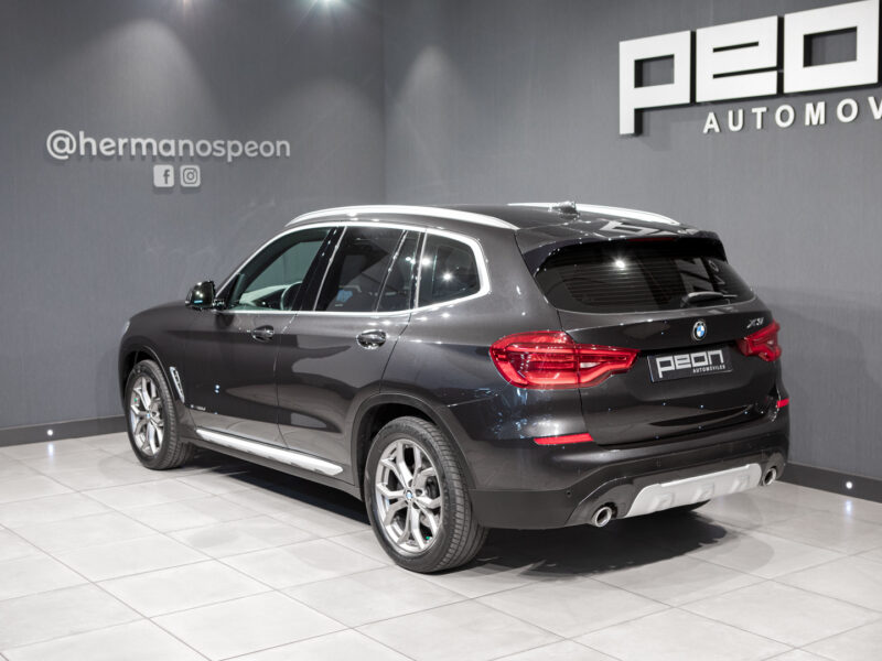 BMW X3 xDrive 20dA X-Line