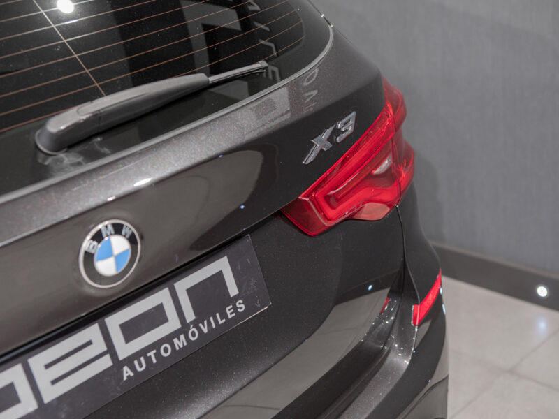 BMW X3 xDrive 20dA X-Line